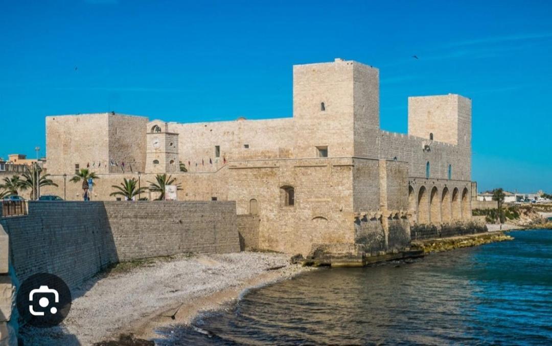 Suite Duomo Trani 6 Exterior photo